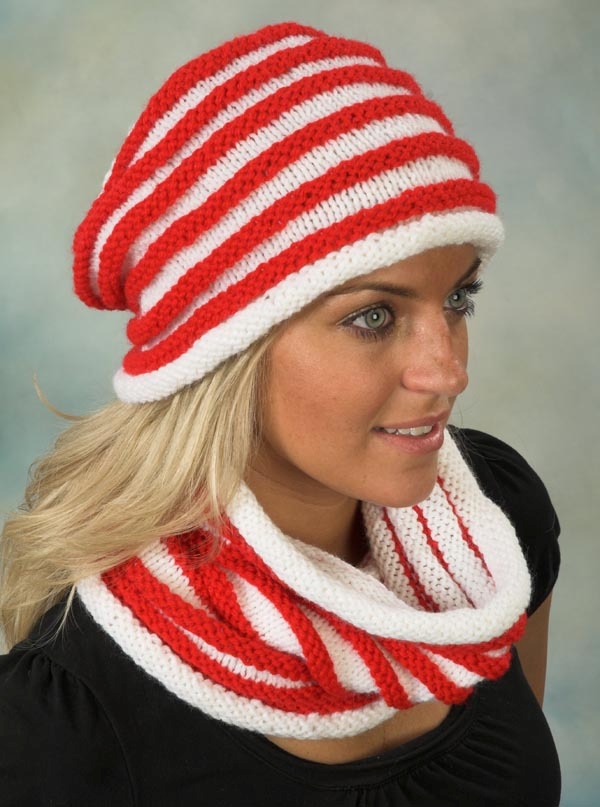 Encore Cowl and Hat Hat Pattern - F325